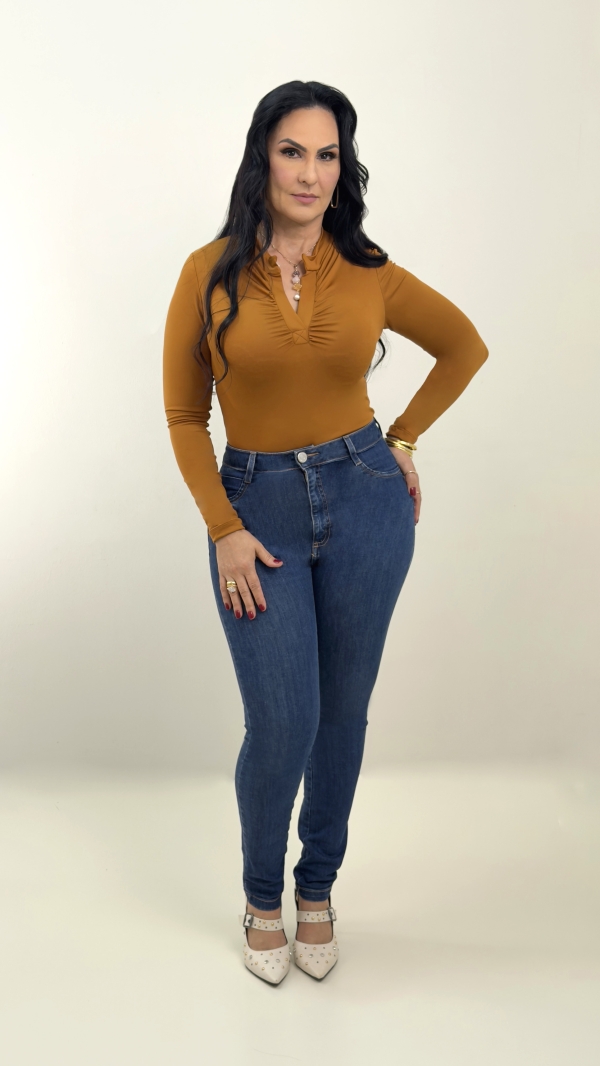 Body ML malha palinha na frente 